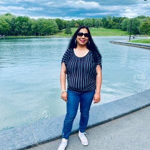 Meet your Posher, Savvy